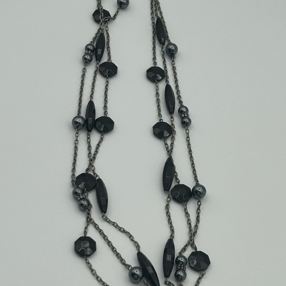 Elegant Black Beaded Necklace